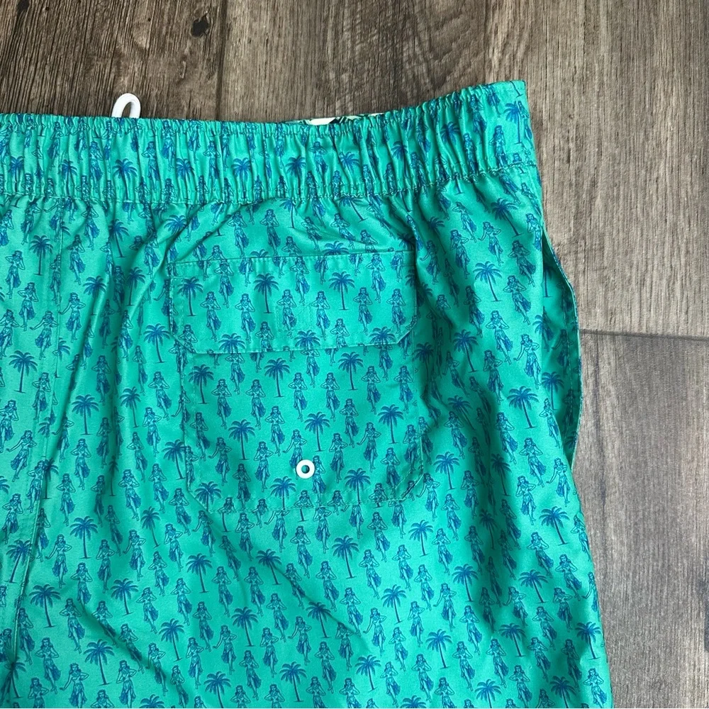 ST JOHN’S BAY SHORTS MEN’S  SIZE XXL GREEN POCKET NEW